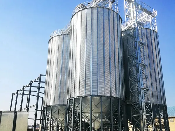 Steel grain silo group at an AmGrainTech storage project